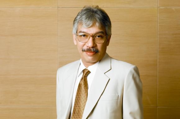 กริช ทอมมัส