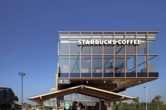 เผยโฉม "สตาร์บัคส์" สาขาฟู้ดวิลล่า ราชพฤกษ์ "ไดร์ฟทรู" ลำดับที่ 9 ของไทย