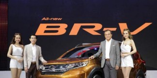 ฮอนด้า ขึ้นแท่นอันดับ 1 รถยนต์นั่ง ปี 58