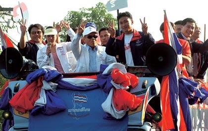 พรรคชาติไทยจาก “รถอีแต๋น” มาสู่ “รถญี่ปุ่น”